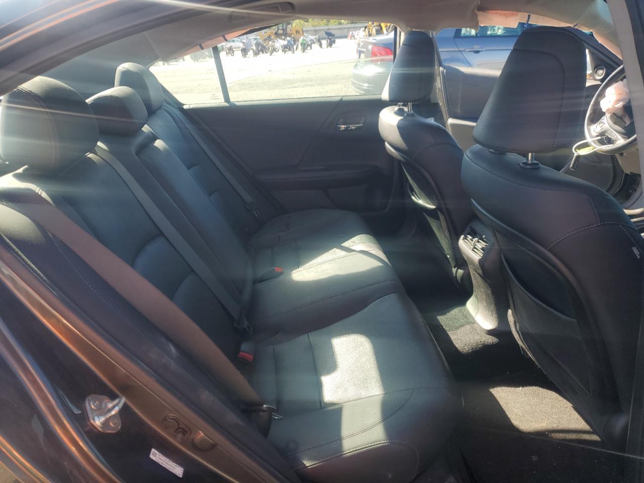 2013 Honda Accord Exl VIN: 1HGCR3F86DA004511 Lot: 82499925