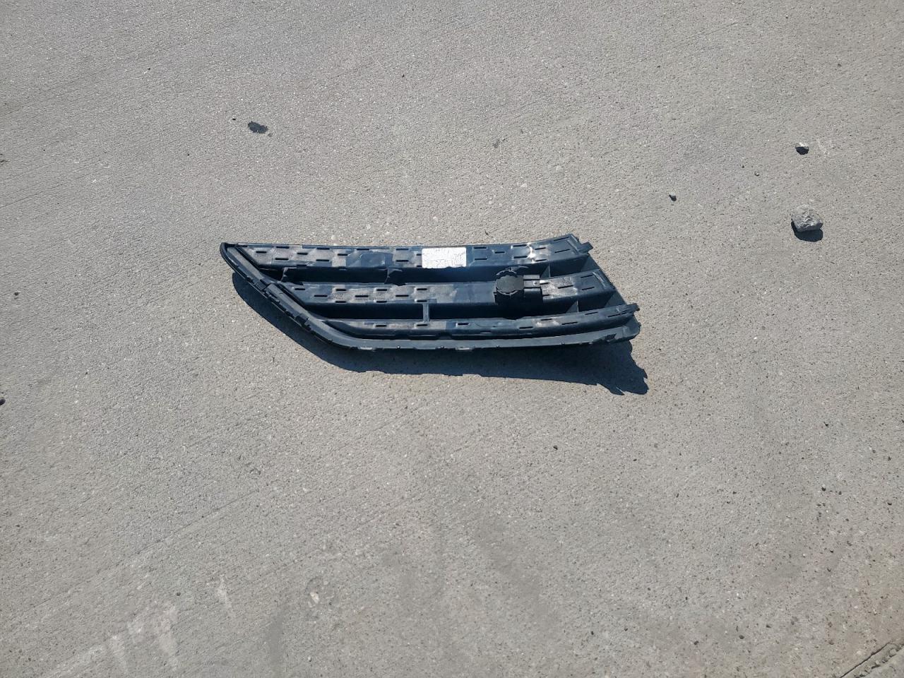 2018 Honda Pilot Touring VIN: 5FNYF5H98JB003510 Lot: 84919825