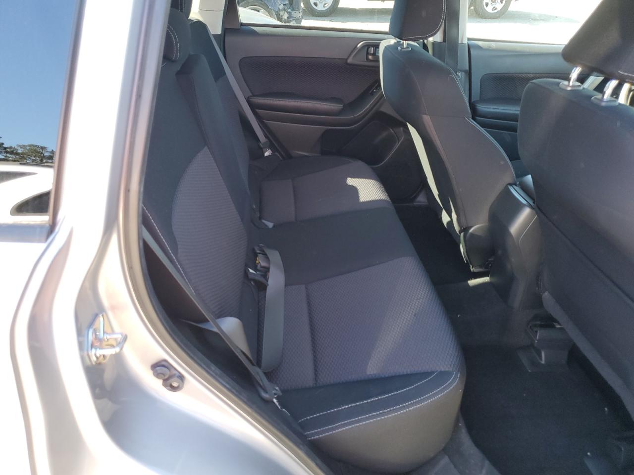 2017 Subaru Forester 2.5I Premium VIN: JF2SJAEC3HH418632 Lot: 89575945