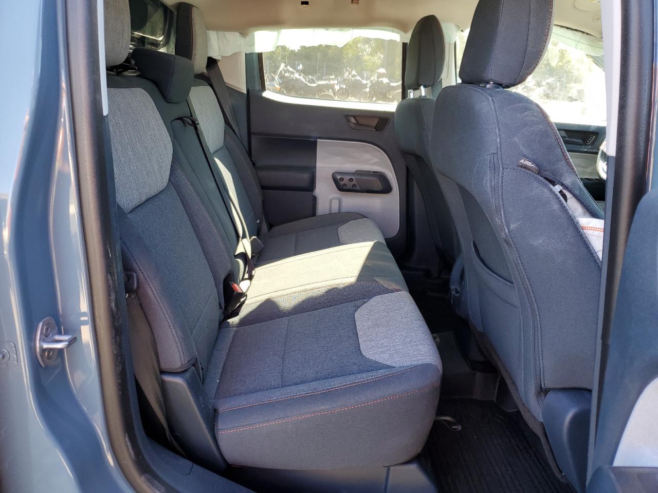 2022 Ford Maverick Xl VIN: 3FTTW8E30NRA72448 Lot: 85823705