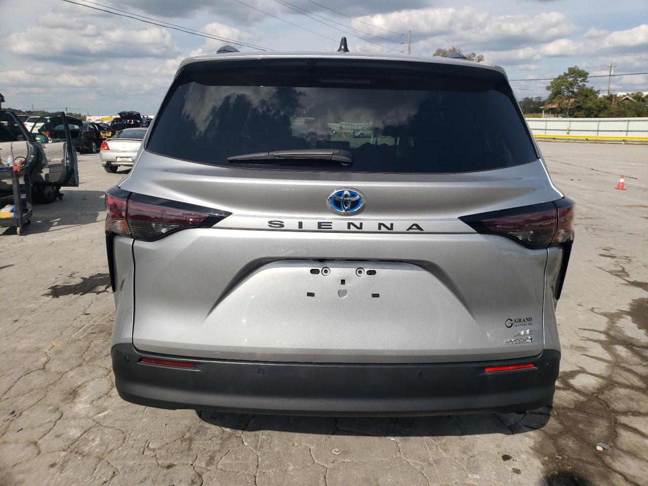 2024 Toyota Sienna Xle VIN: 5TDYRKEC5RS194011 Lot: 82421105