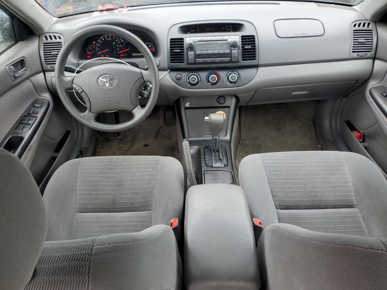 2005 Toyota Camry Le VIN: 4T1BE32KX5U405921 Lot: 82432615