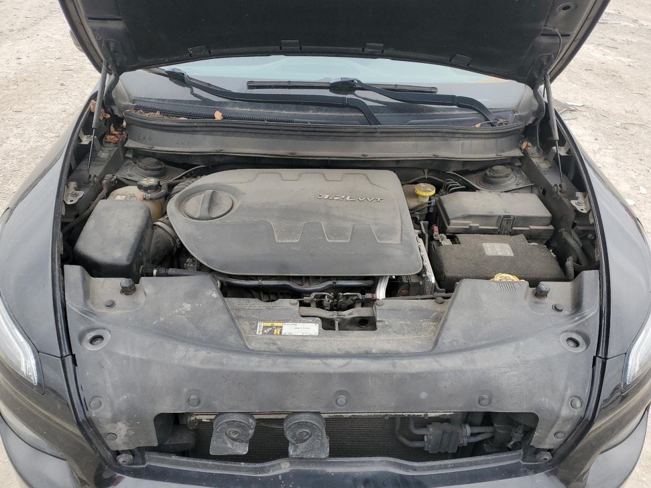 2014 Jeep Cherokee Limited VIN: 1C4PJMDS0EW209984 Lot: 82689545