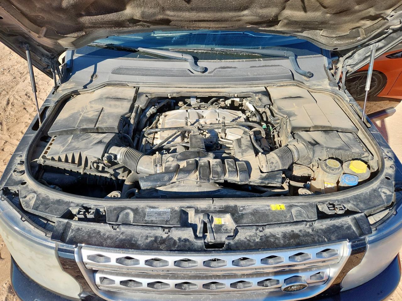 2015 Land Rover Lr4 Hse Luxury VIN: SALAK2V66FA777284 Lot: 81929195