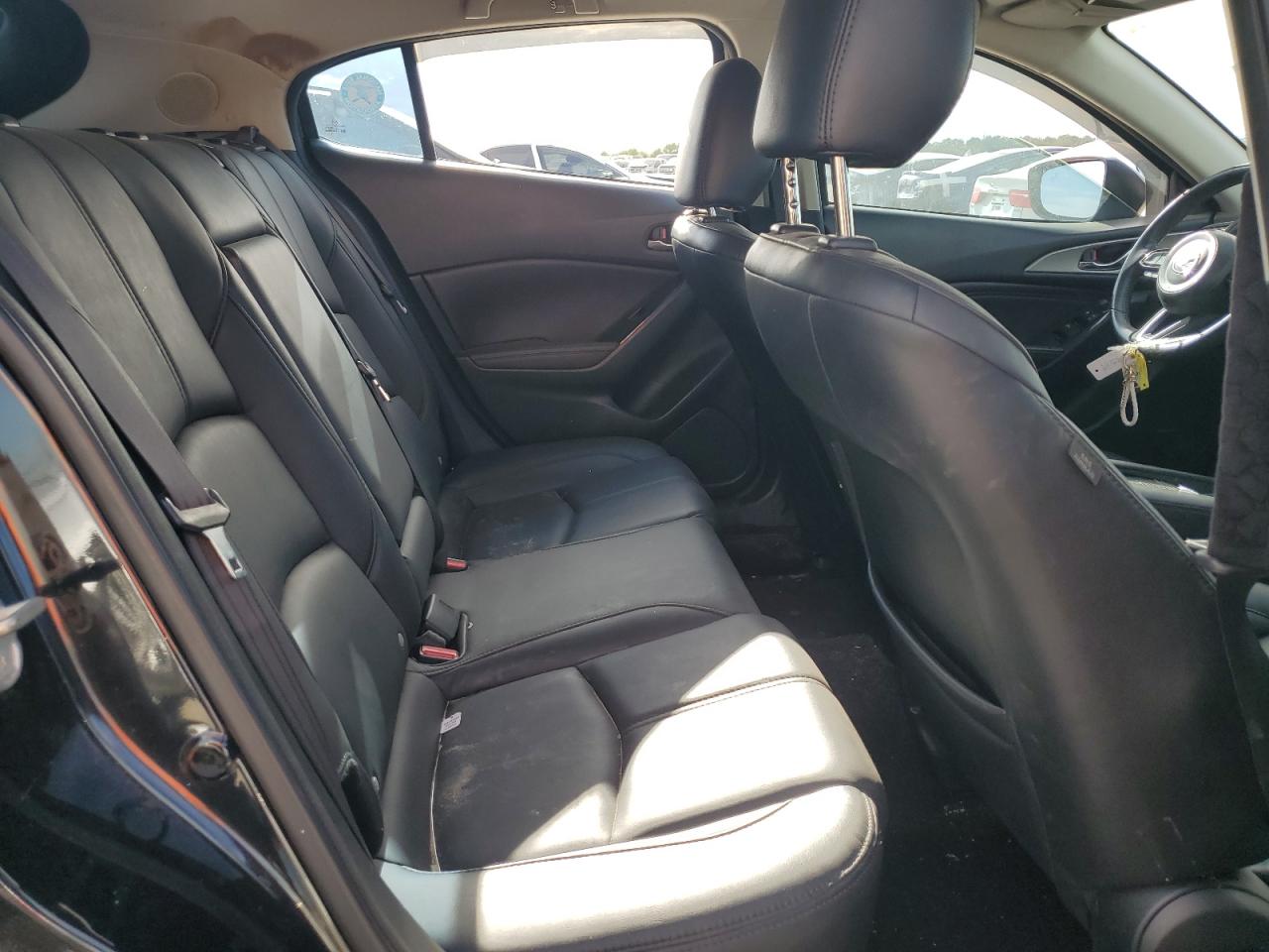 2018 Mazda 3 Touring VIN: 3MZBN1L34JM262315 Lot: 87251135