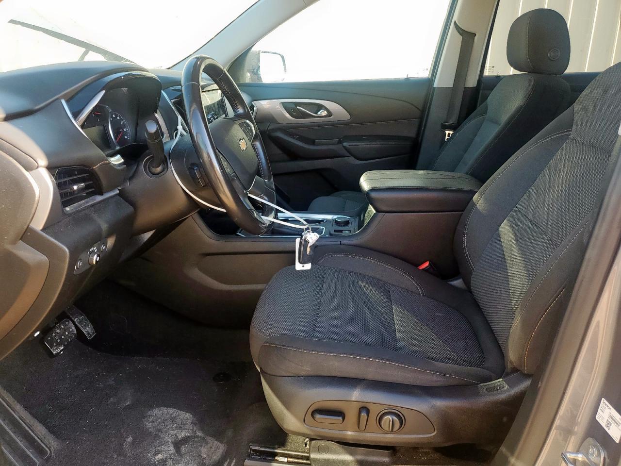 2019 Chevrolet Traverse Lt VIN: 1GNERGKW2KJ215471 Lot: 84949195