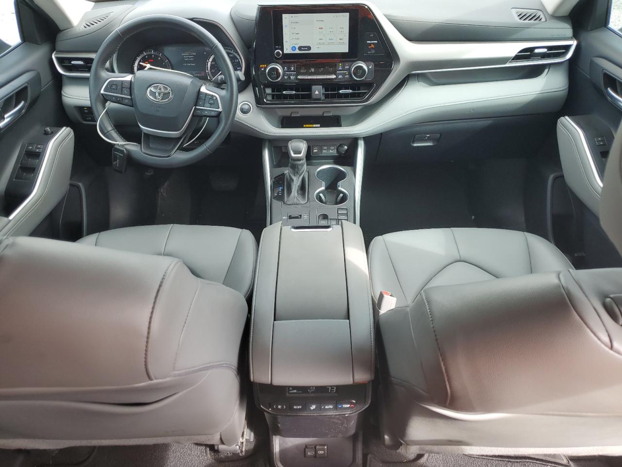 2024 Toyota Highlander Le VIN: 5TDKDRAH8RS528529 Lot: 82258745