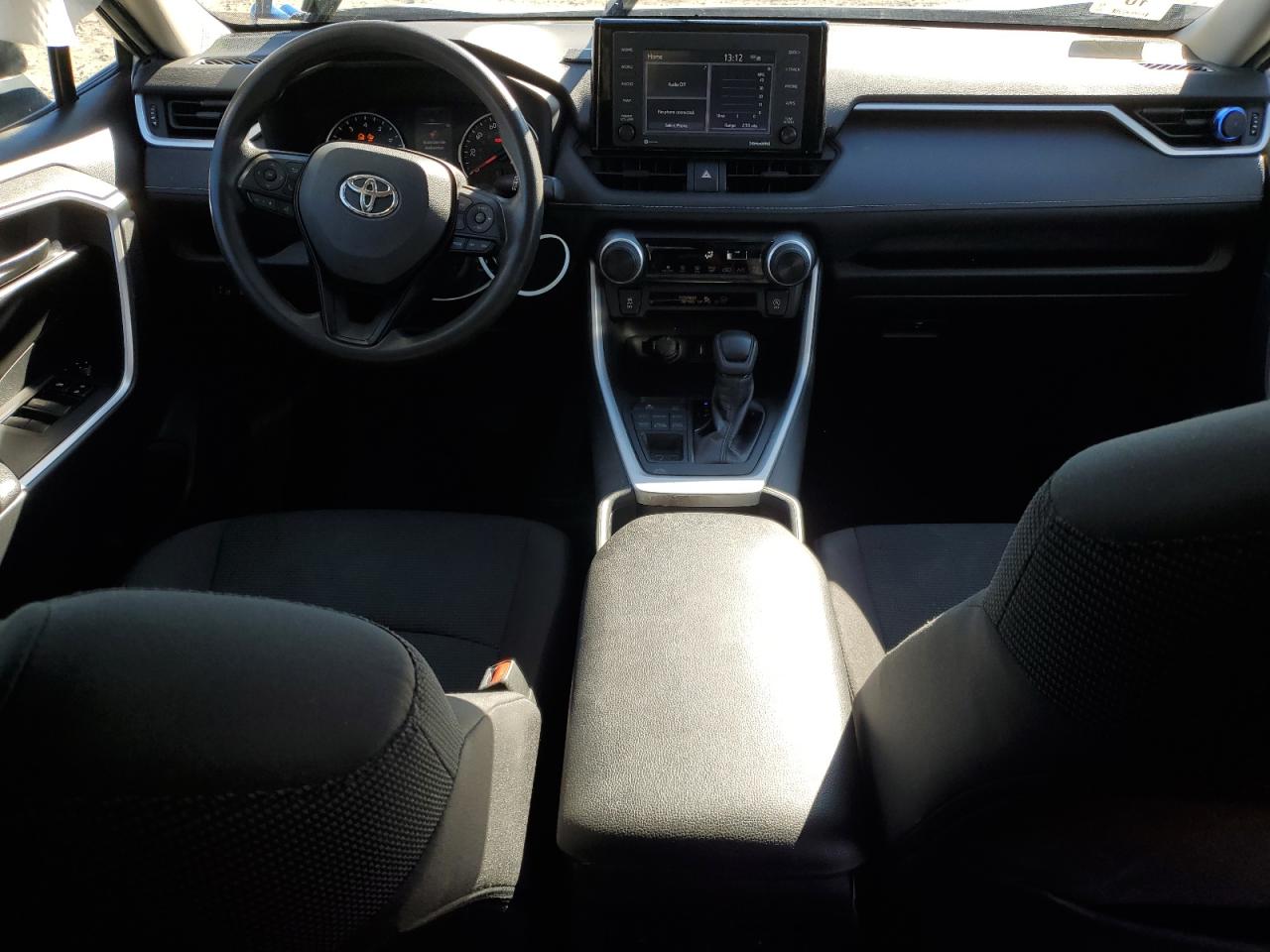 2022 Toyota Rav4 Le VIN: 2T3F1RFV3NW261057 Lot: 82429255