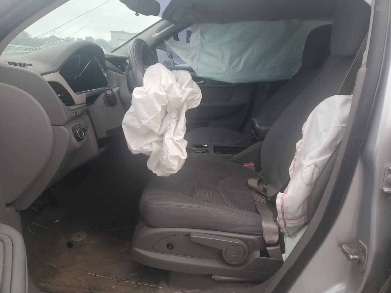 2013 Chevrolet Traverse Ls VIN: 1GNKRFED5DJ152103 Lot: 90035335