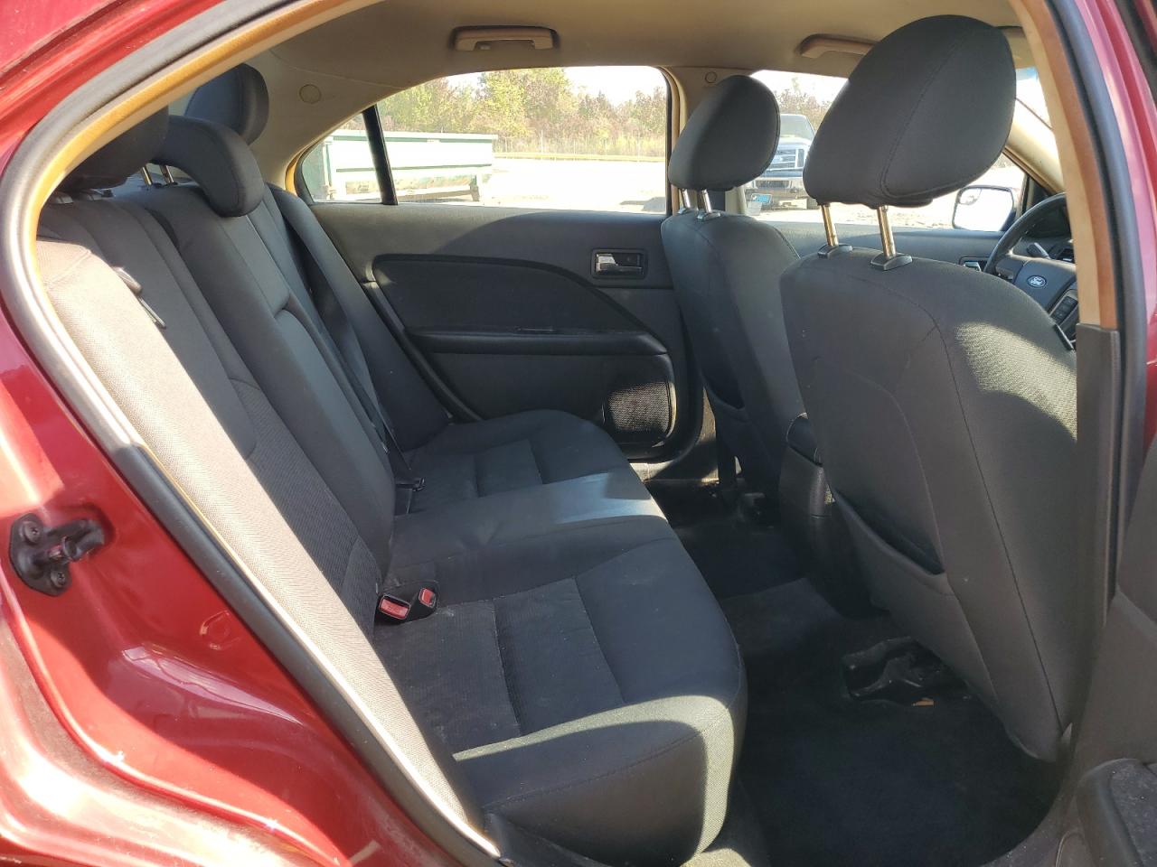 2011 Ford Fusion Se VIN: 3FAHP0HA4BR220407 Lot: 86240905