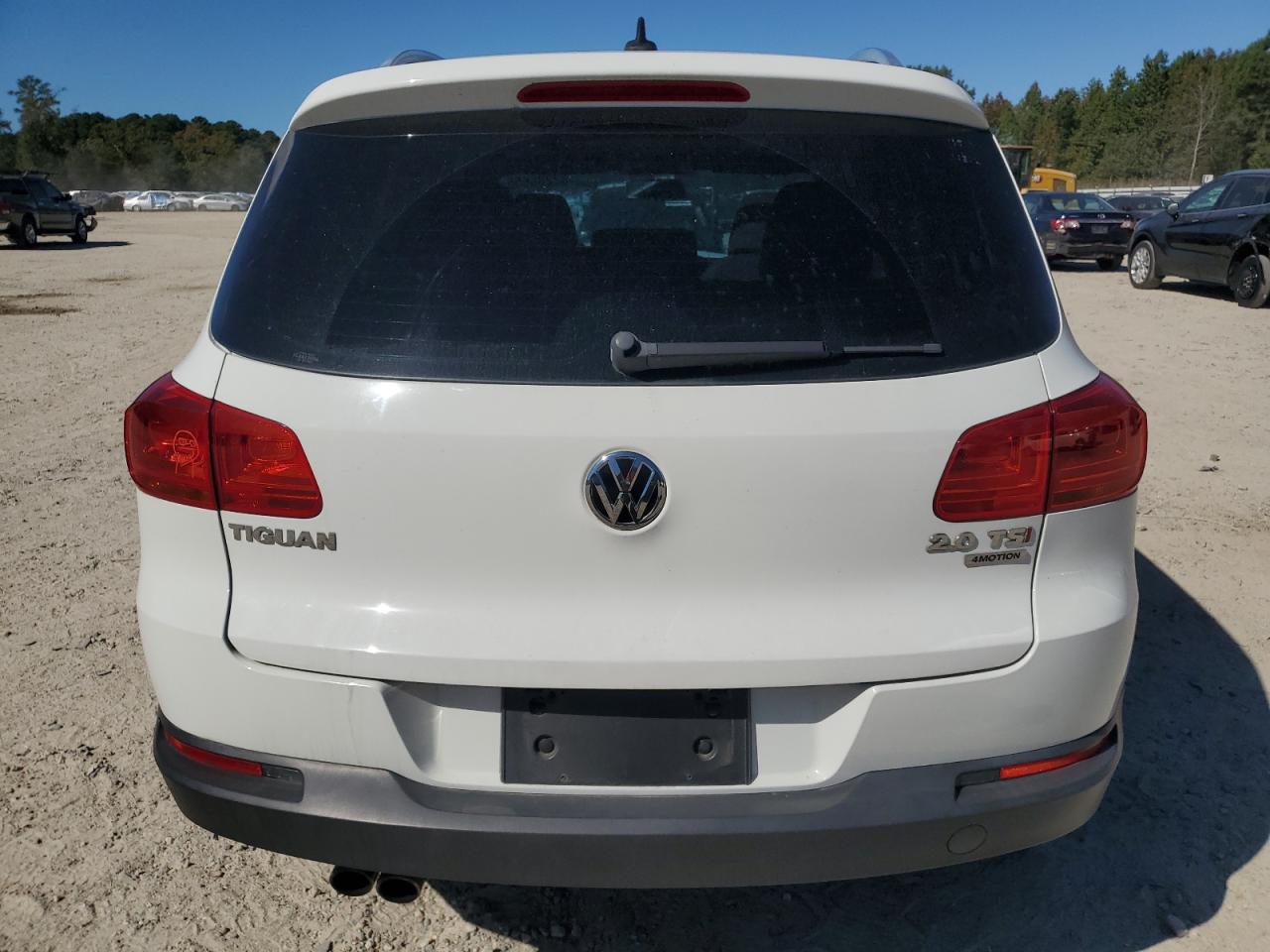 2015 Volkswagen Tiguan S VIN: WVGBV7AX7FW504996 Lot: 82286655