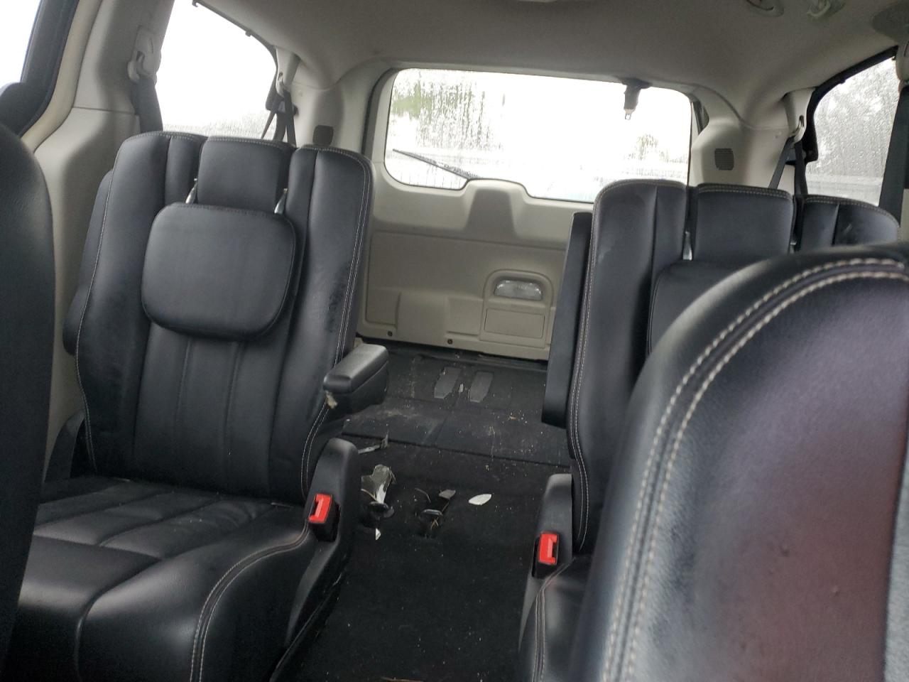 2011 Chrysler Town & Country Touring L VIN: 2A4RR8DG5BR721873 Lot: 86427045