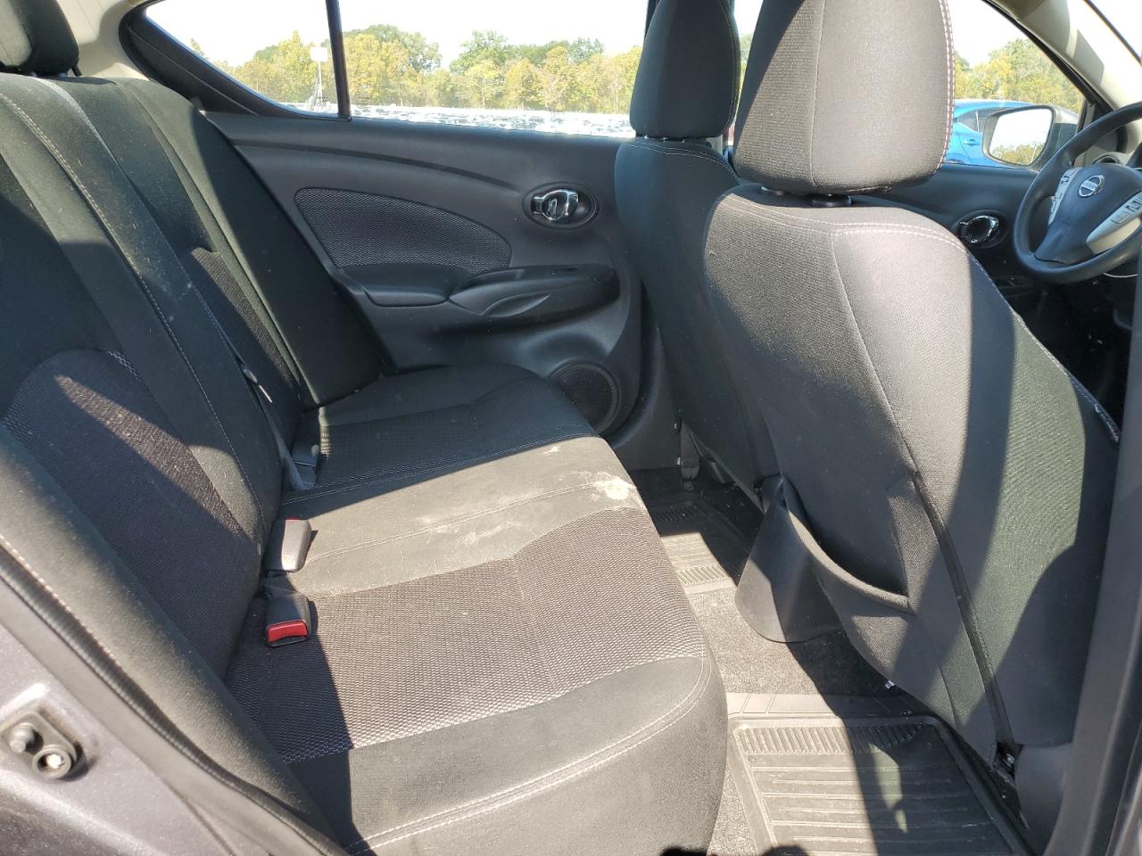 2017 Nissan Versa S VIN: 3N1CN7AP4HL840335 Lot: 82358685