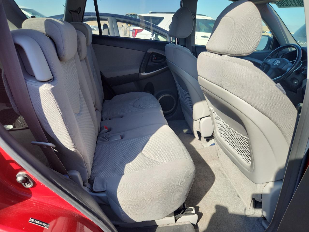 2007 Toyota Rav4 Limited VIN: JTMBD31V676025212 Lot: 86113265