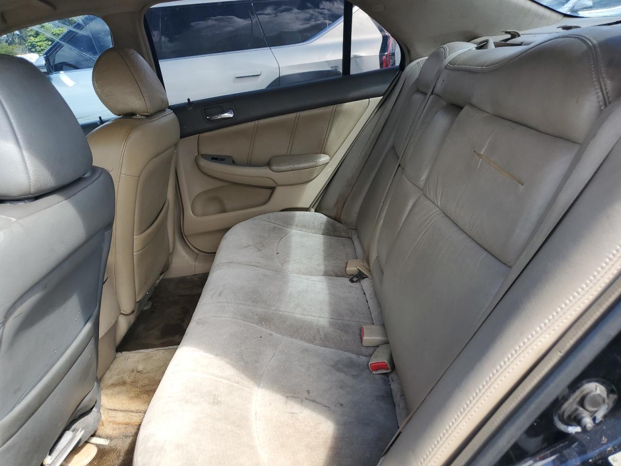 2004 Honda Accord Ex VIN: 1HGCM56874A060063 Lot: 85887735