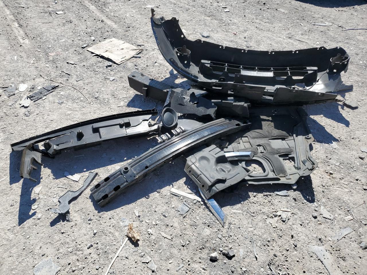 2017 Nissan Rogue Sport S VIN: JN1BJ1CR9HW111289 Lot: 81978935