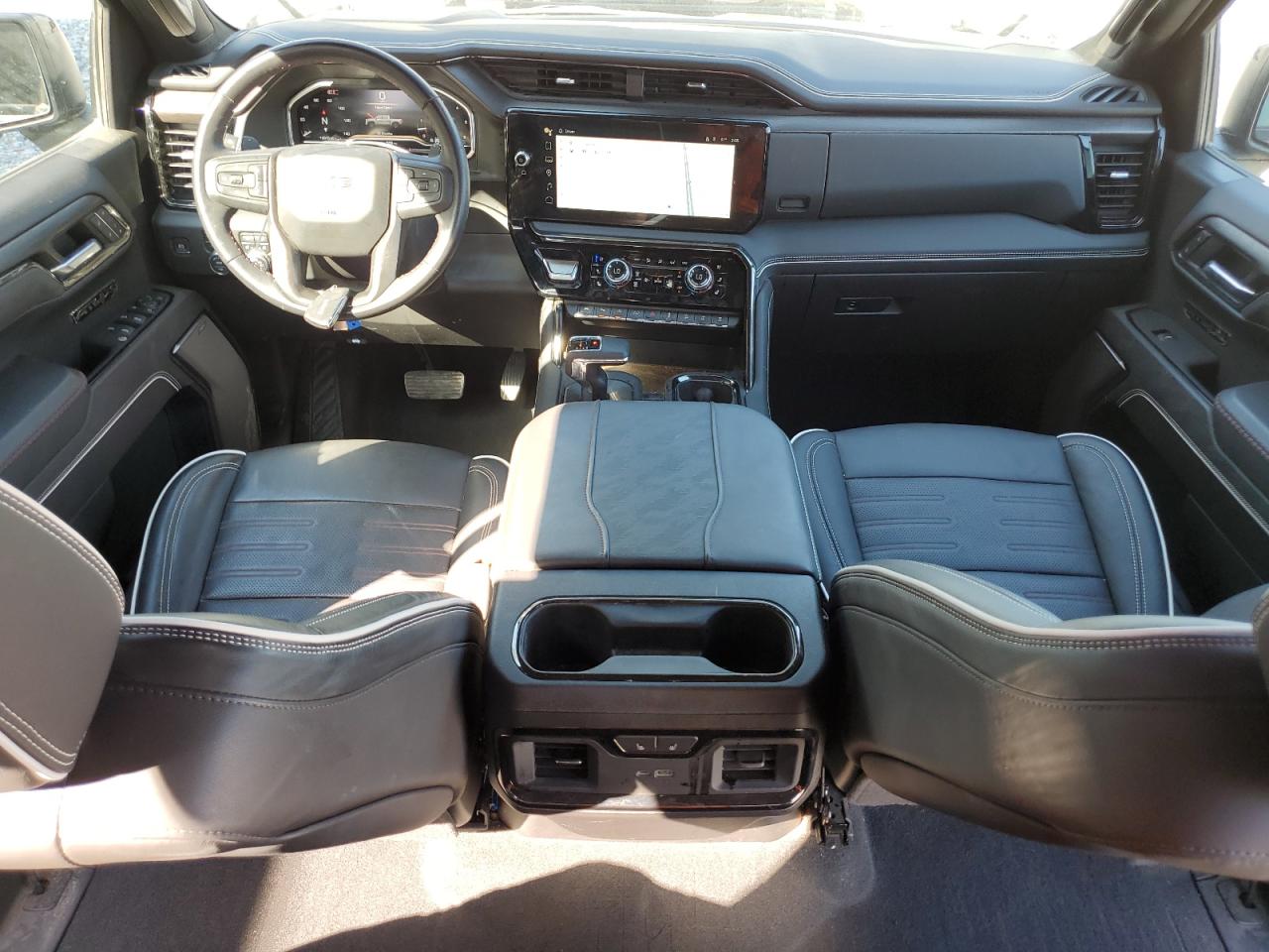 2024 GMC Sierra K1500 At4X VIN: 3GTUUFEL2RG301552 Lot: 85199665