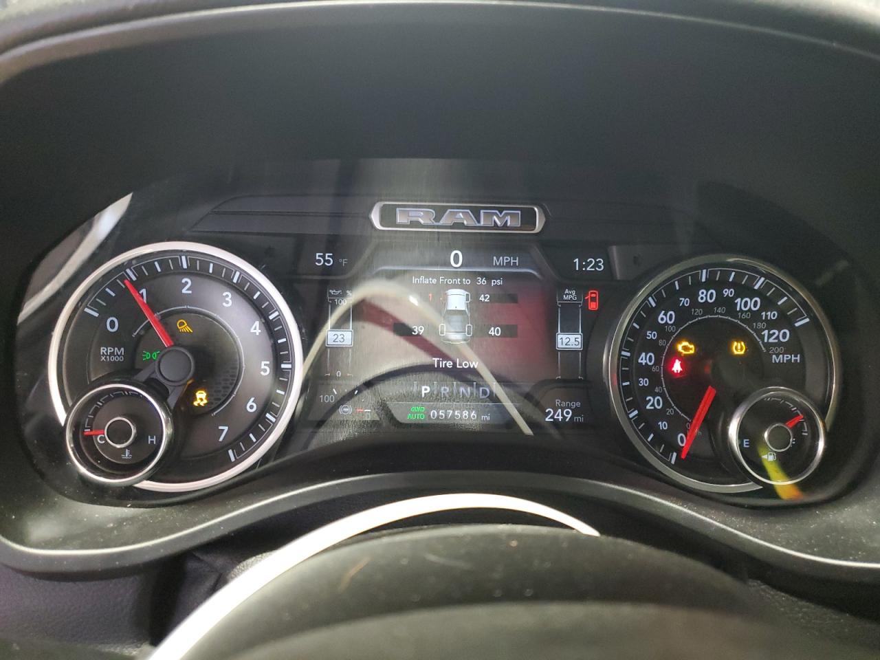 2019 Ram 1500 Big Horn/Lone Star VIN: 1C6SRFMT1KN877955 Lot: 89848515