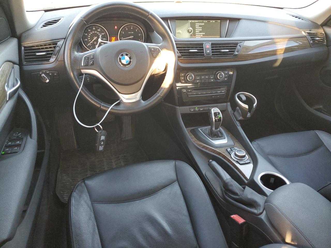 2013 BMW X1 Sdrive28I VIN: WBAVM1C59DVW45176 Lot: 84999665