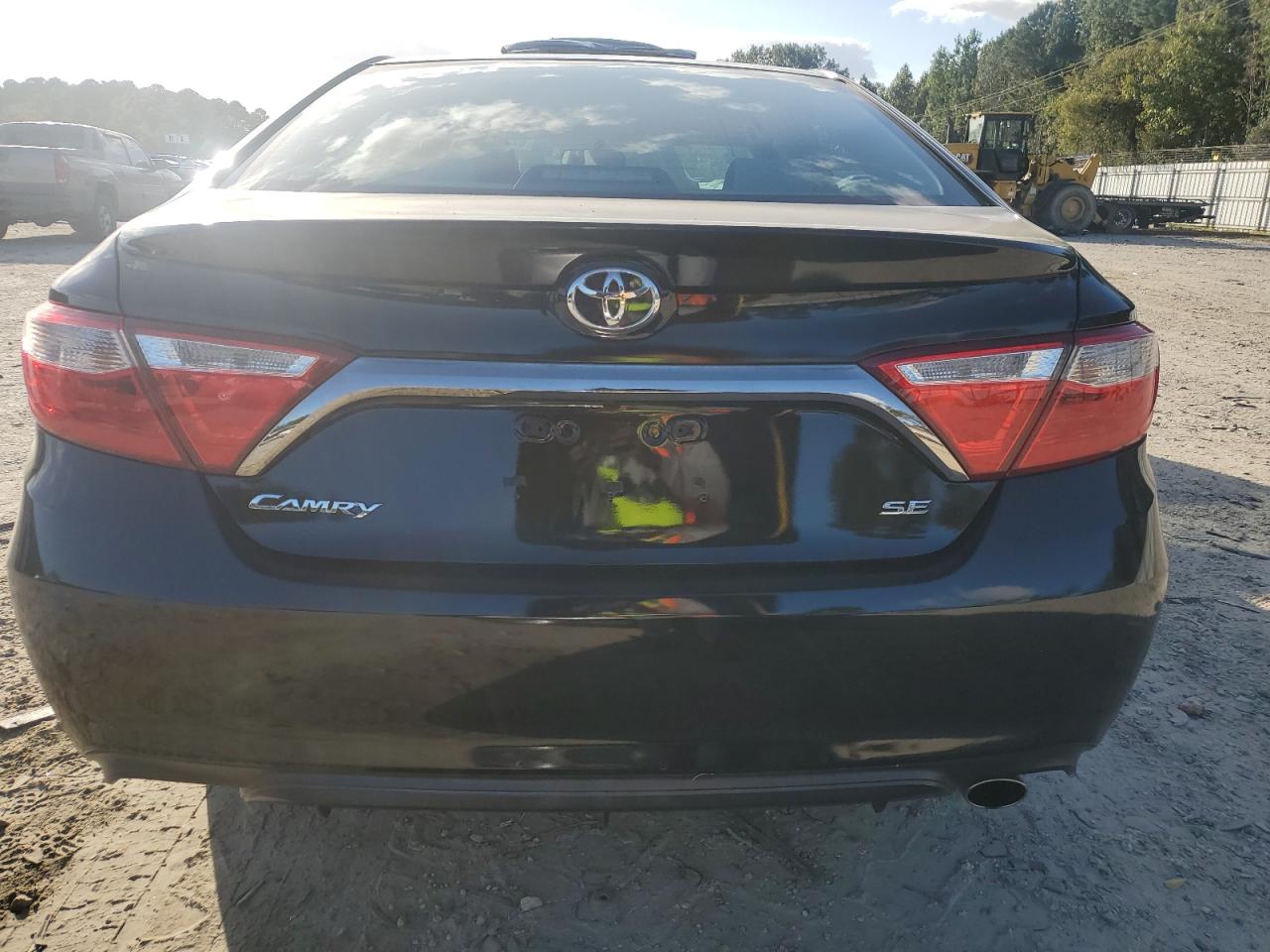 2015 Toyota Camry Le VIN: 4T1BF1FK8FU070798 Lot: 82188135