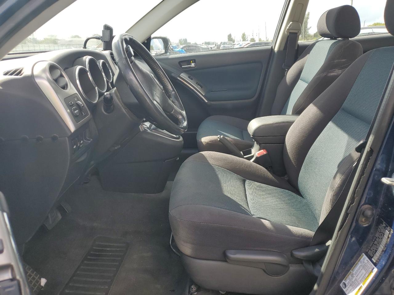 2005 Toyota Corolla Matrix Xr VIN: 2T1KR32E75C319370 Lot: 82585655