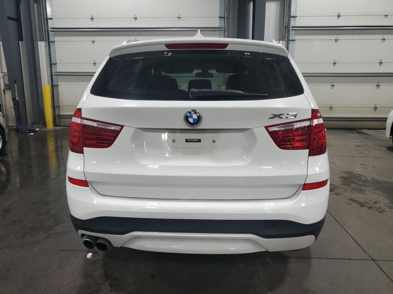 2017 BMW X3 xDrive28I VIN: 5UXWX9C53H0D95676 Lot: 84889095