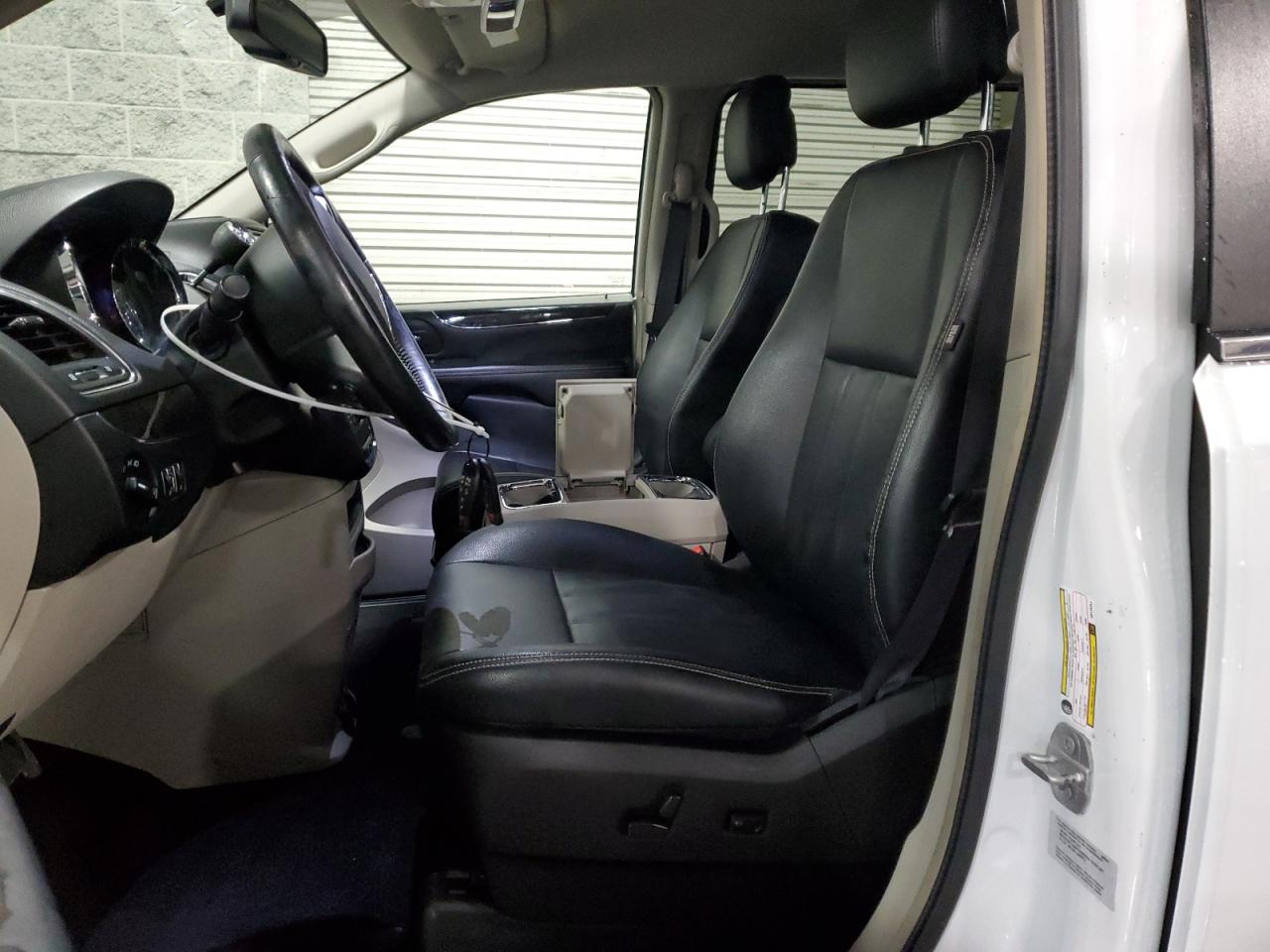 2016 Chrysler Town & Country Touring VIN: 2C4RC1BG7GR119761 Lot: 85954505