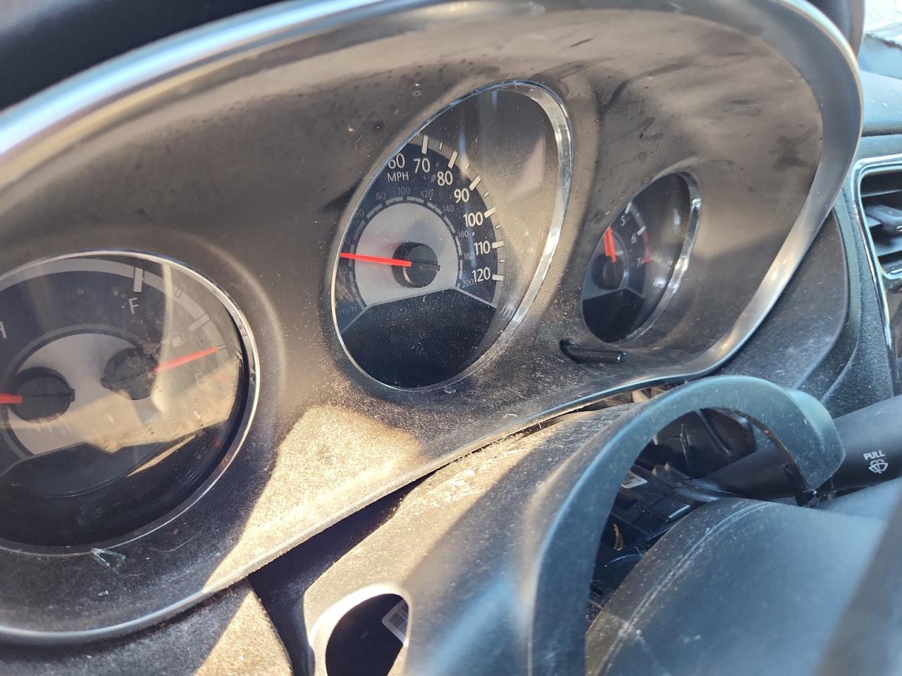 2013 Chrysler 200 Lx VIN: 1C3CCBAB6DN670665 Lot: 84551875