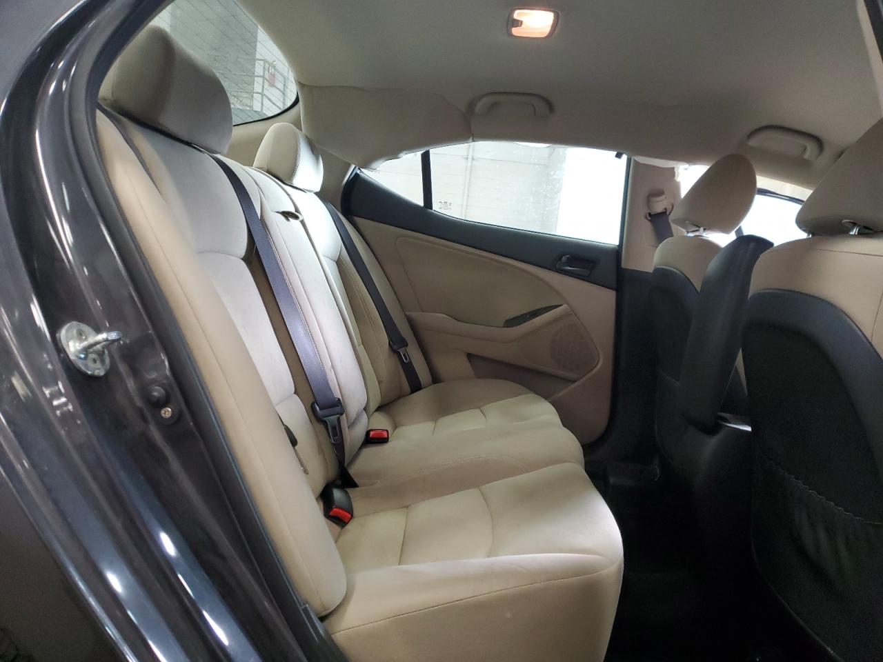 2015 Kia Optima Lx VIN: KNAGM4A71F5636294 Lot: 84574385