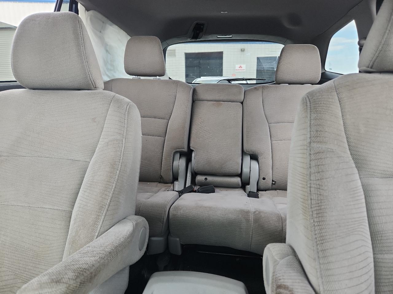 2018 Honda Pilot Lx VIN: 5FNYF5H10JB026029 Lot: 85525945