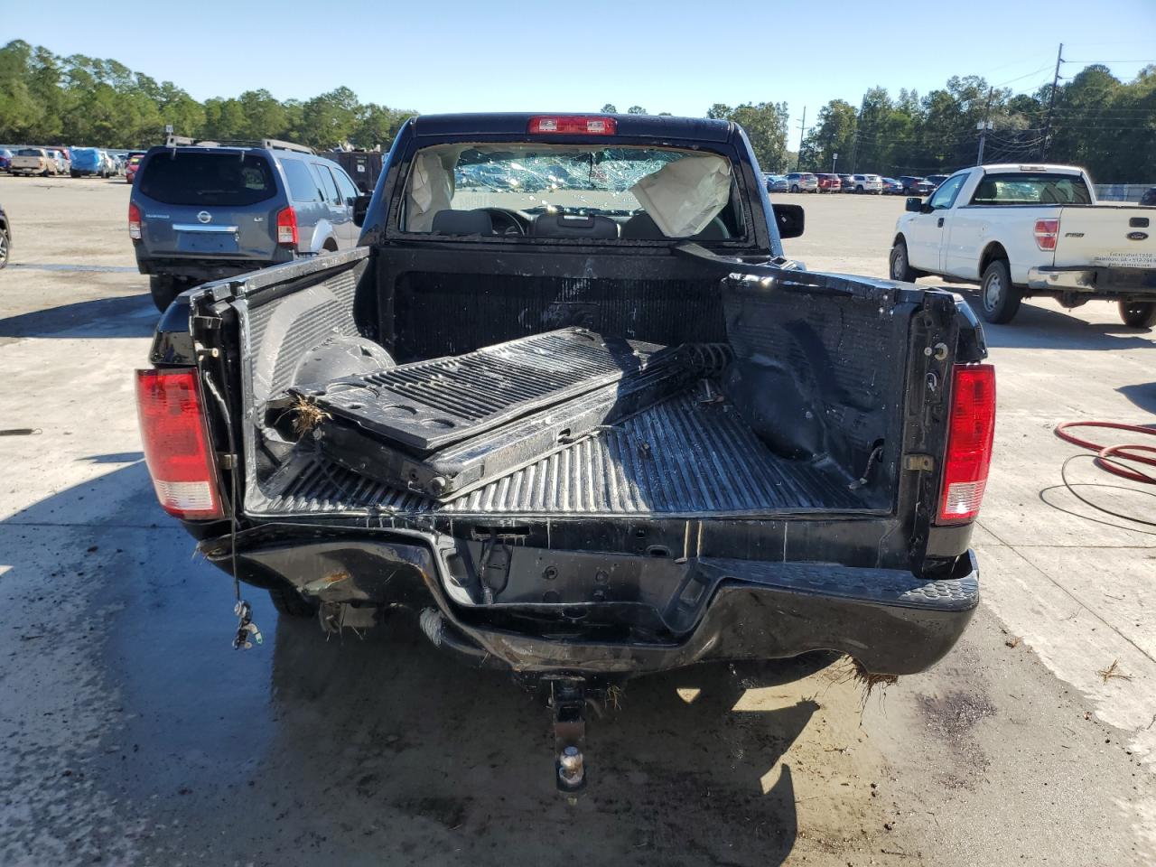 2015 Ram 1500 St VIN: 3C6JR6AT2FG572172 Lot: 86489745