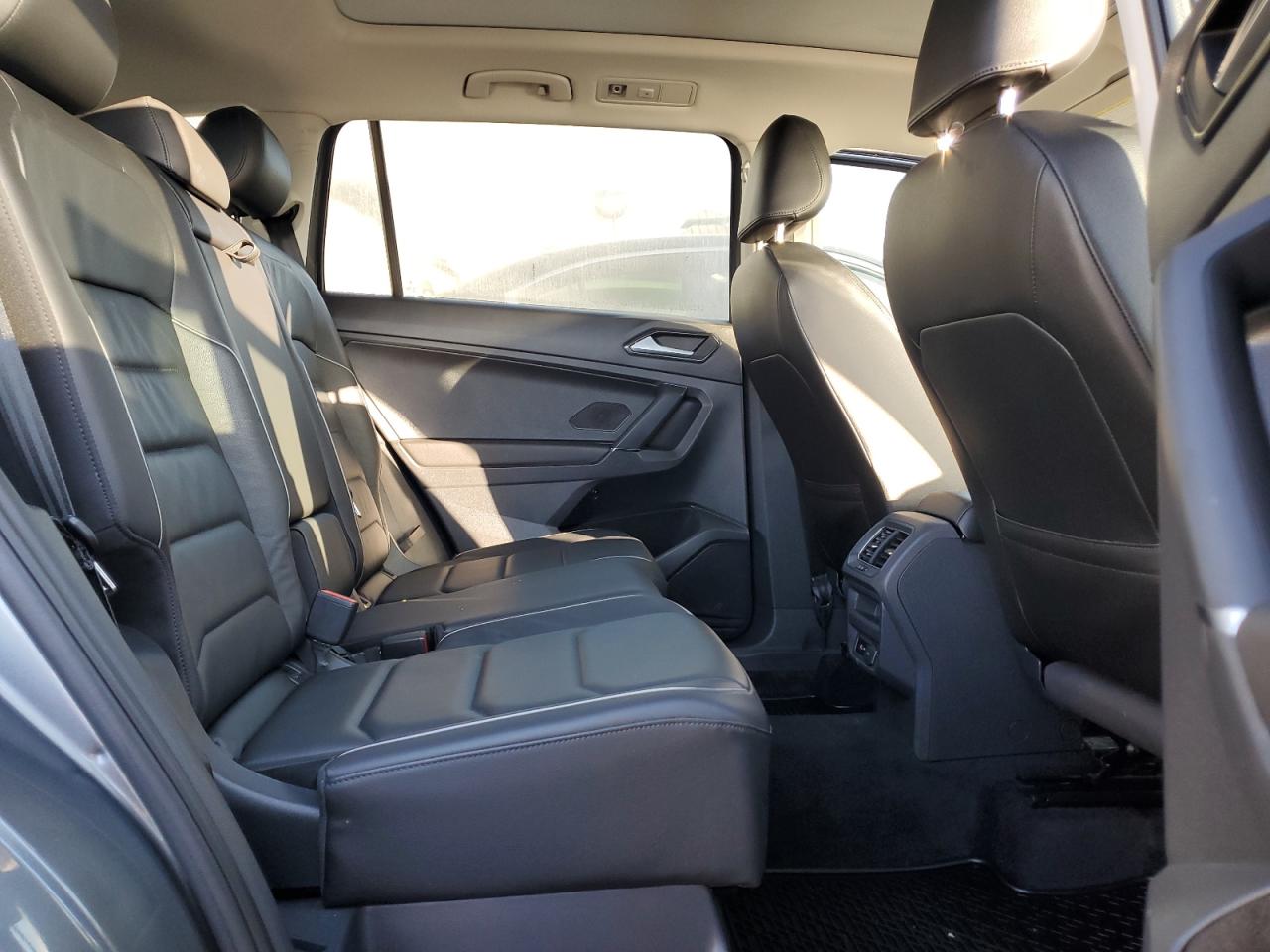 2018 Volkswagen Tiguan Sel Premium VIN: 3VV4B7AX0JM198885 Lot: 85664055