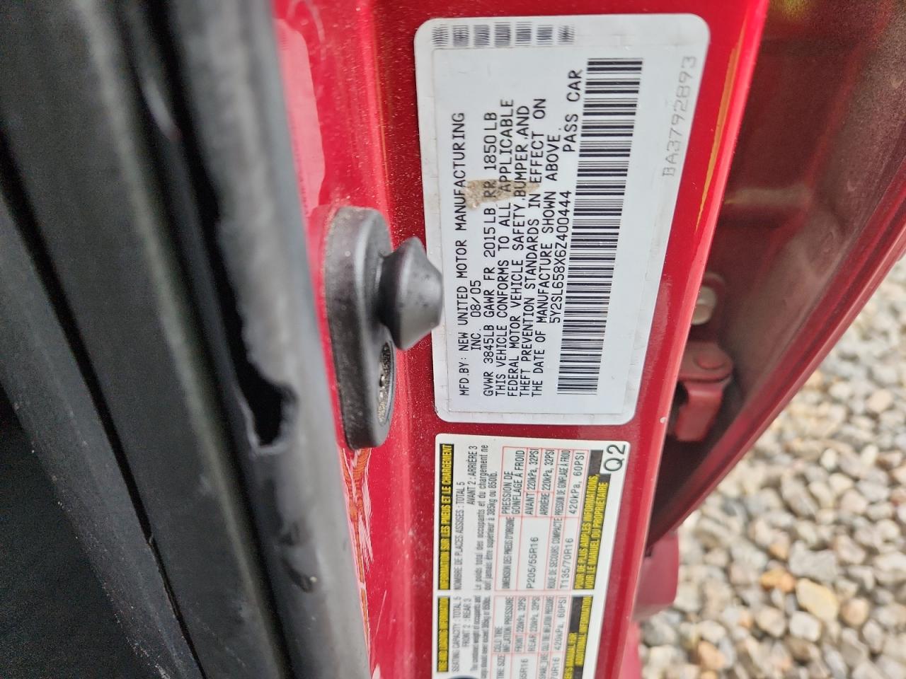 2006 Pontiac Vibe VIN: 5Y2SL658X6Z400444 Lot: 90271855