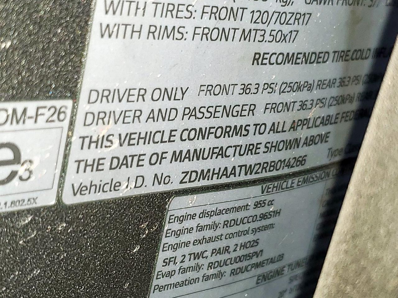 2024 Ducati Panigale V2 VIN: ZDMHAATW2RB014266 Lot: 82387735