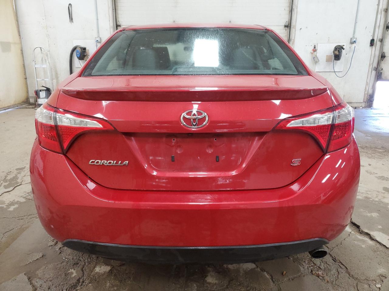 2016 Toyota Corolla L VIN: 5YFBURHE3GP526737 Lot: 85666075