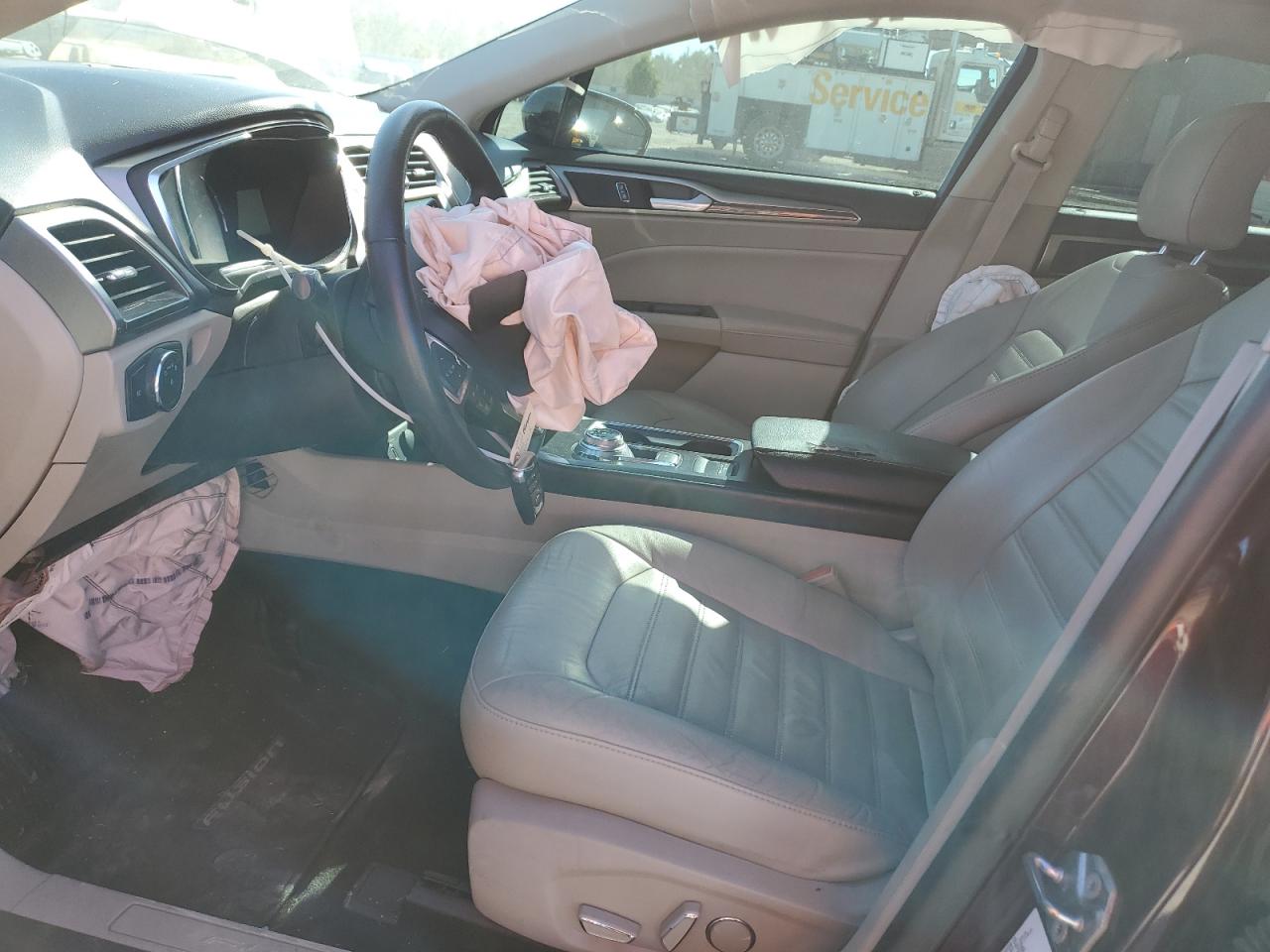 2017 Ford Fusion Se VIN: 3FA6P0HD9HR359166 Lot: 82689335