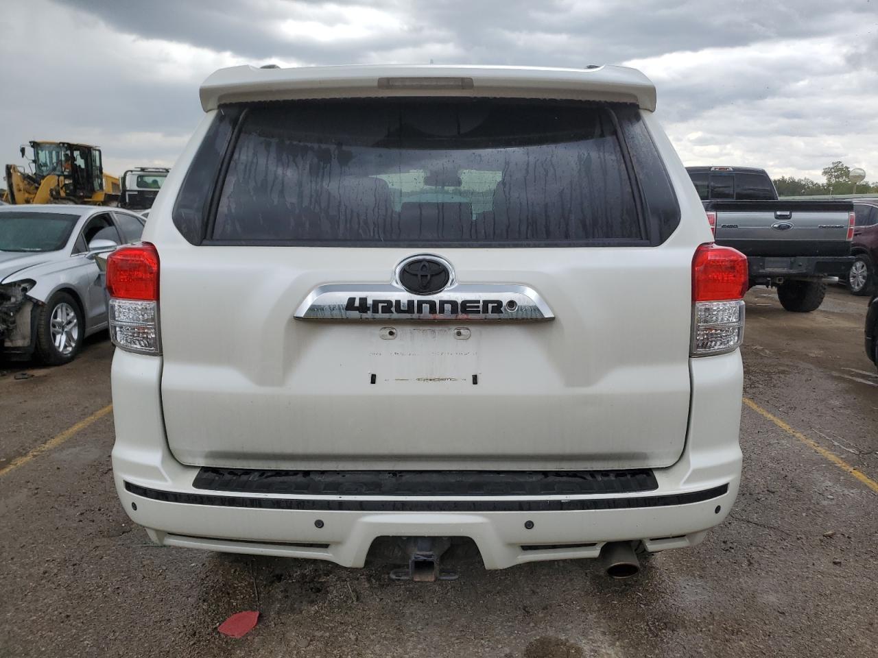 2011 Toyota 4Runner Sr5 VIN: JTEBU5JR7B5048135 Lot: 84887285