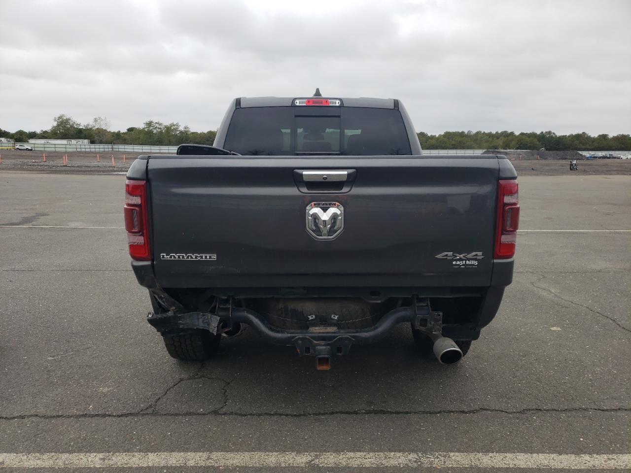 2020 Ram 1500 Laramie VIN: 1C6SRFJT5LN157211 Lot: 82382575