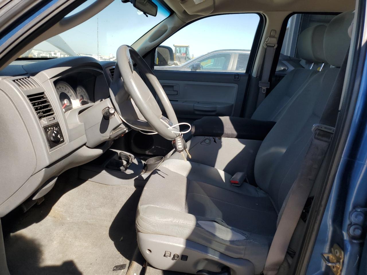 2005 Dodge Dakota Quad Slt VIN: 1D7HW48N05S178047 Lot: 85301215