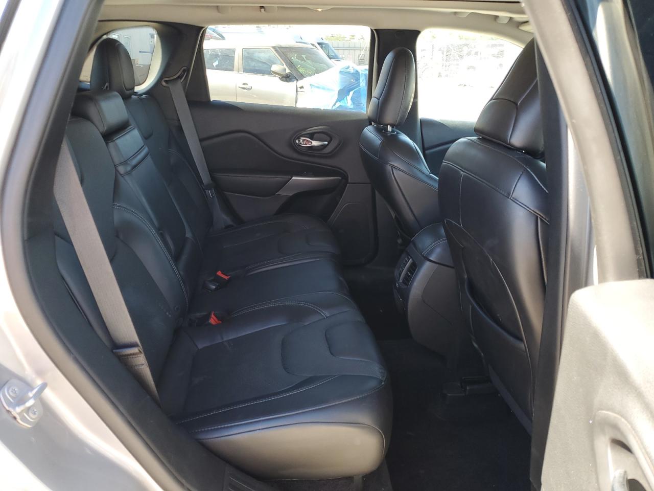 2019 Jeep Cherokee Limited VIN: 1C4PJMDX8KD230858 Lot: 90728155