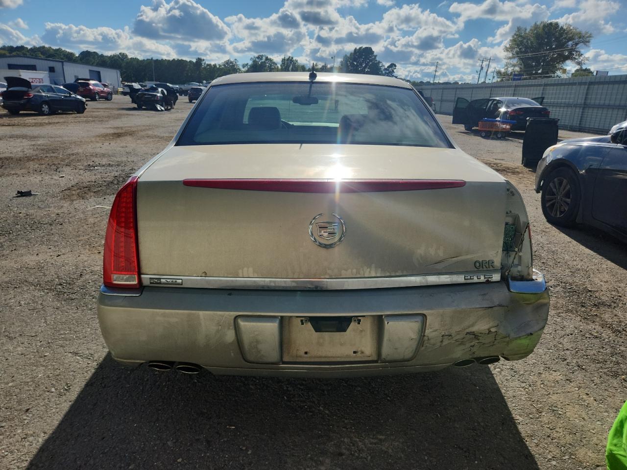 2007 Cadillac Dts VIN: 1G6KD57Y57U225798 Lot: 82280055