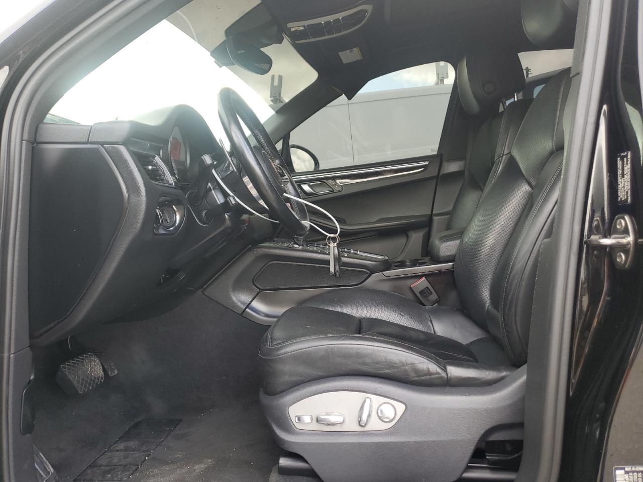 2015 Porsche Macan S VIN: WP1AB2A57FLB58250 Lot: 85576845