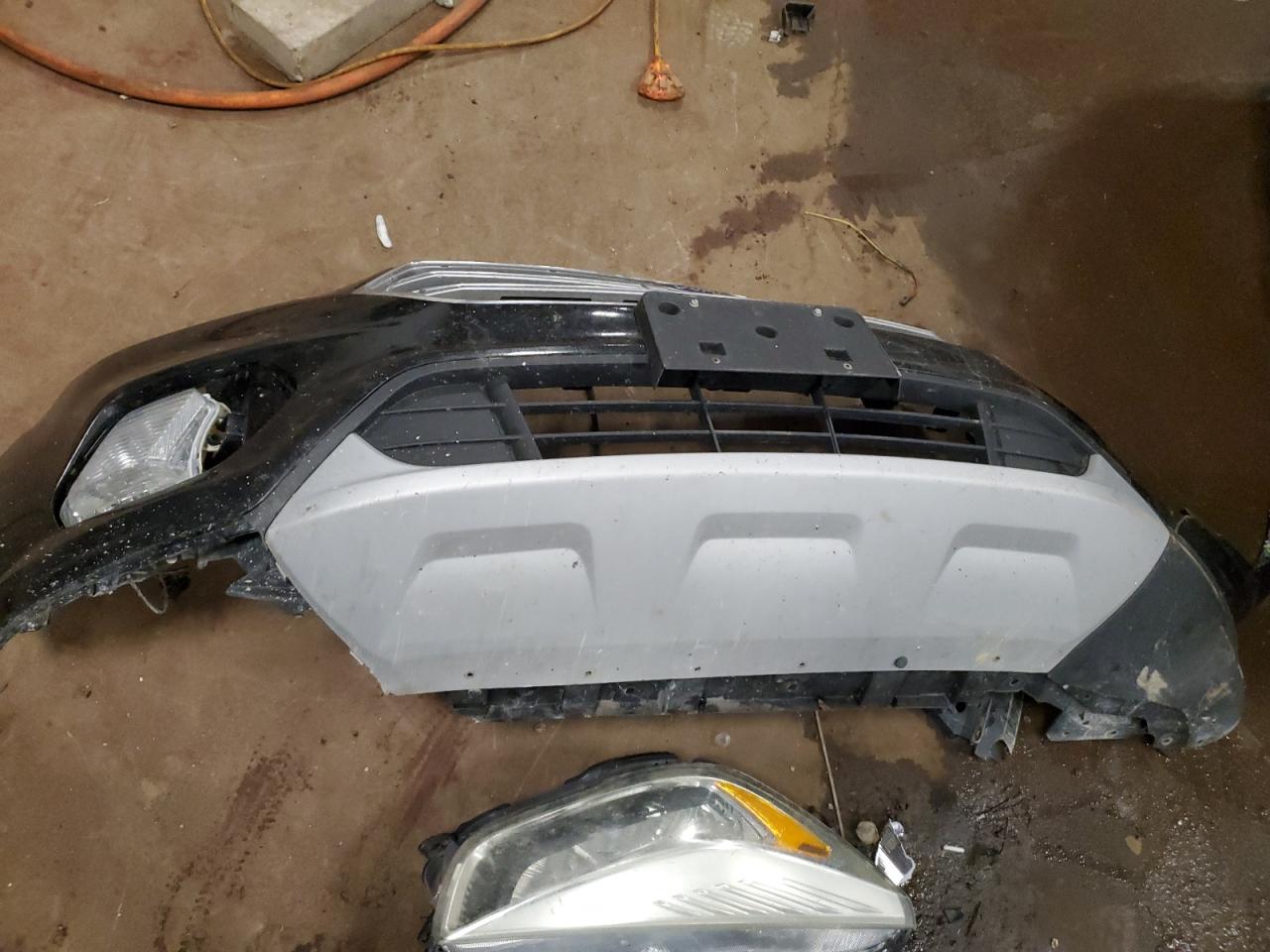 2017 Ford Escape Se VIN: 1FMCU9G95HUC81187 Lot: 89660315