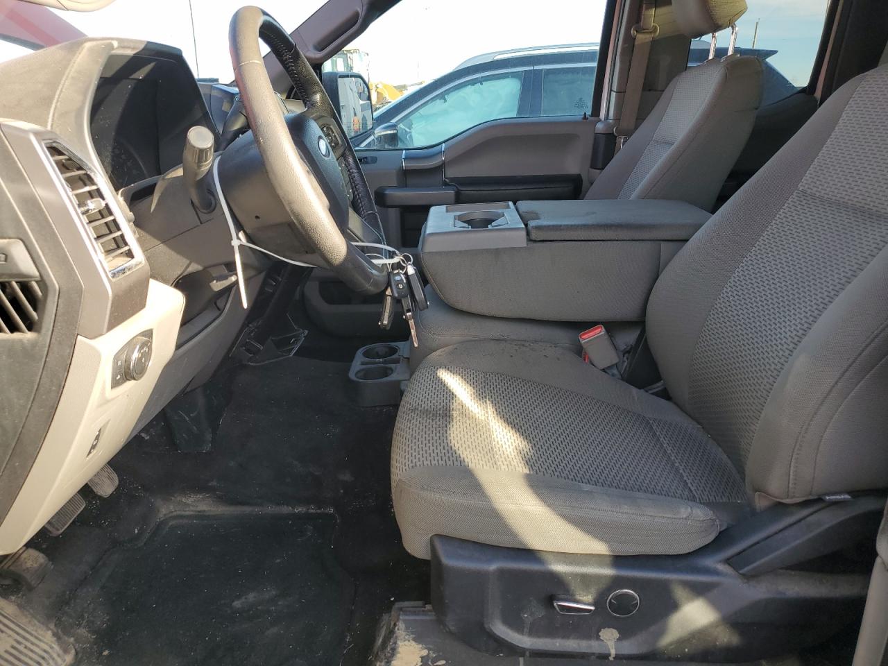 2015 Ford F150 Super Cab VIN: 1FTFX1EG1FKD32155 Lot: 82431535