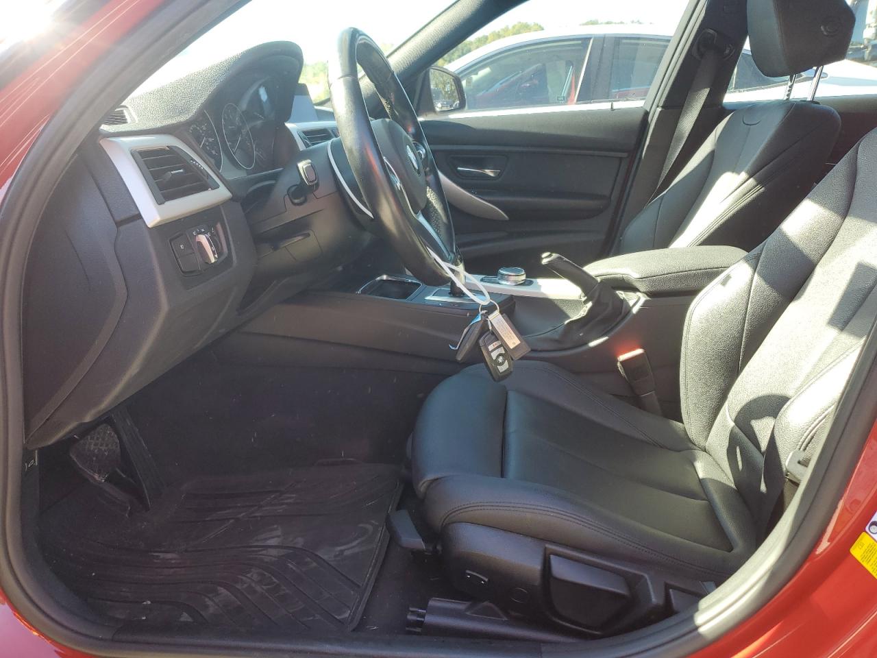 2017 BMW 320 I VIN: WBA8A9C30HK864120 Lot: 84589145