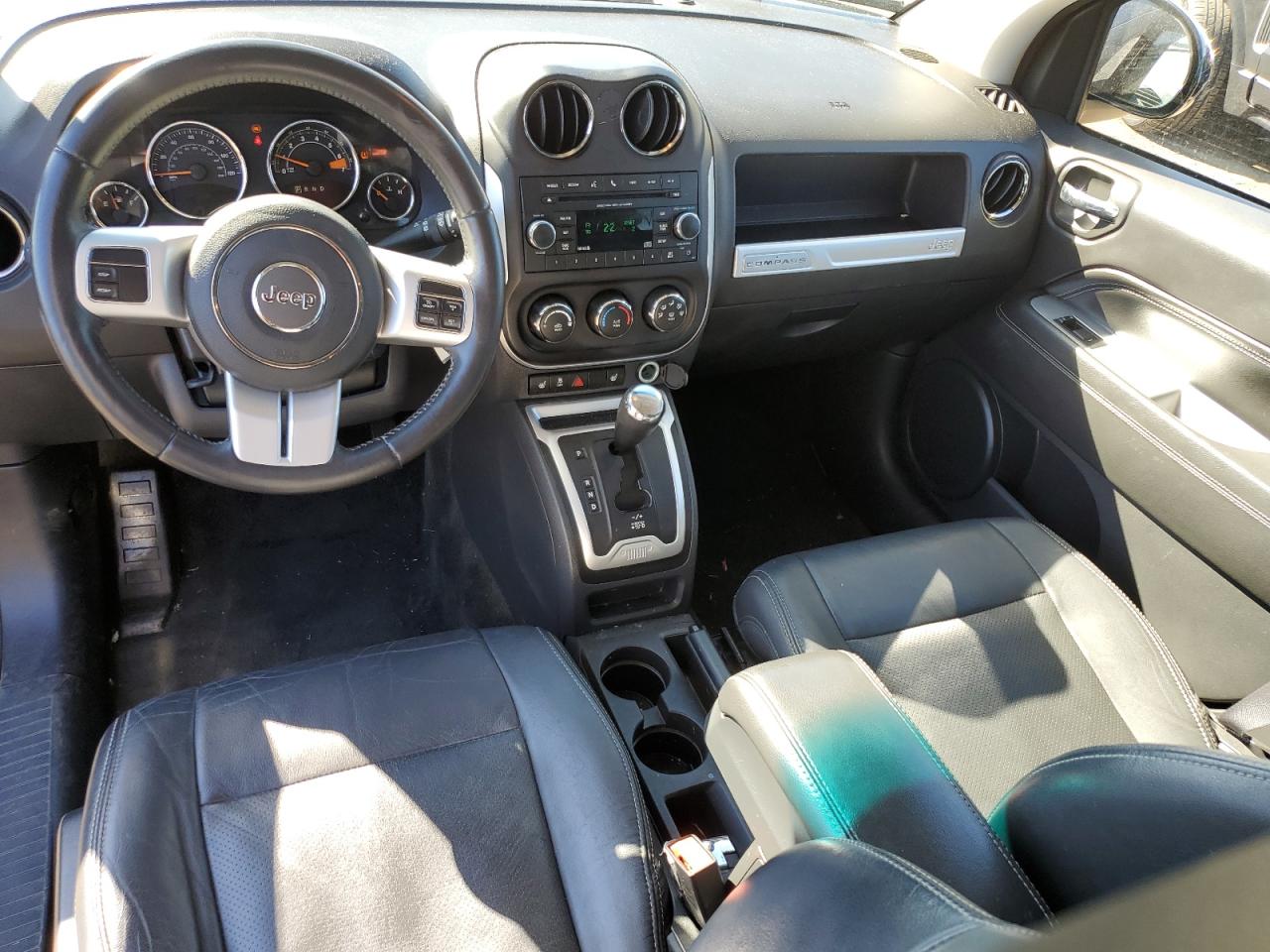 2017 Jeep Compass Latitude VIN: 1C4NJDEBXHD159309 Lot: 84995785