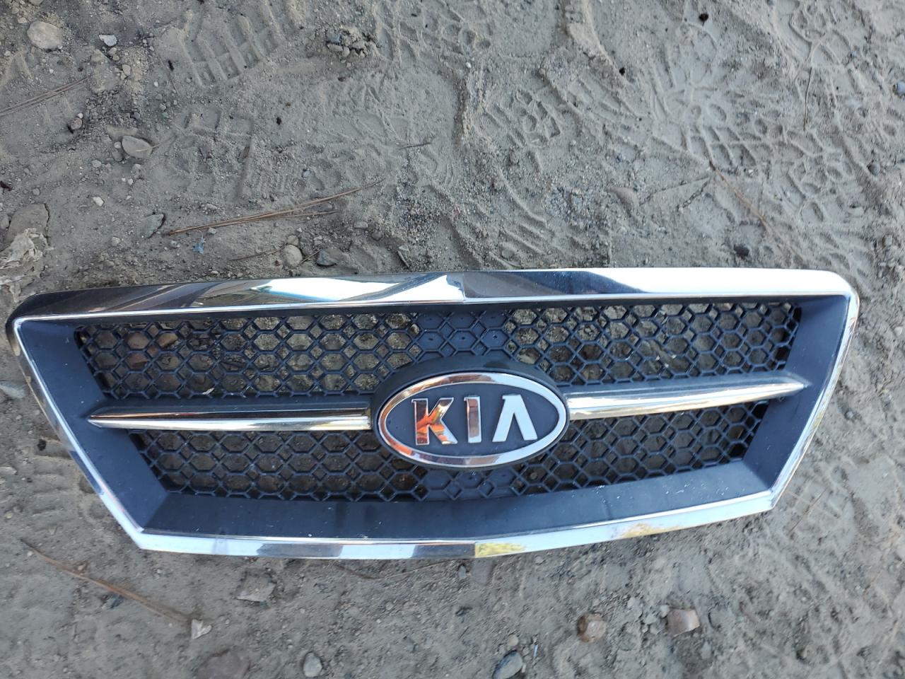 2005 Kia Sorento Ex VIN: KNDJC733955370772 Lot: 85341225