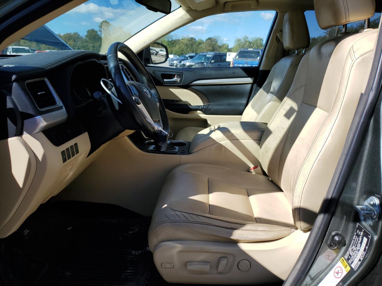 2015 Toyota Highlander Xle VIN: 5TDJKRFH8FS126760 Lot: 85752345