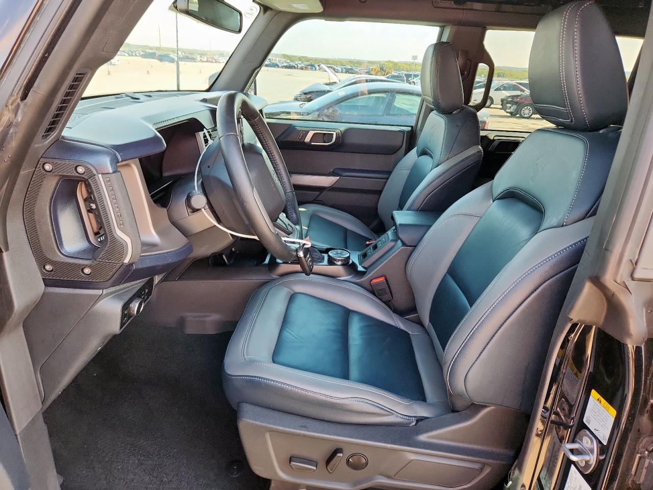 2023 Ford Bronco Base VIN: 1FMEE5DP7PLB94686 Lot: 90226365