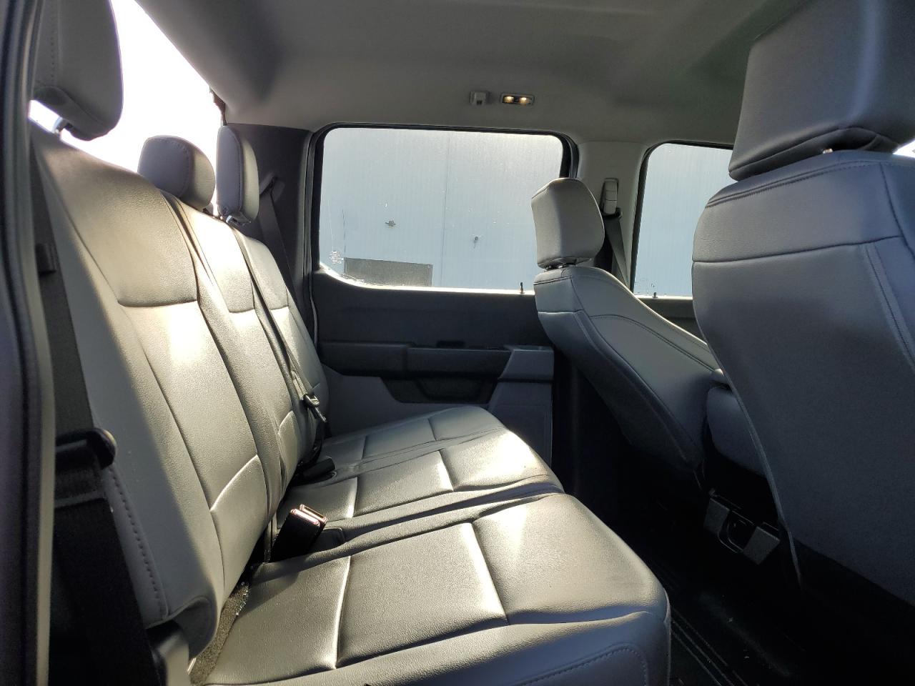 2024 Ford F250 Super Duty Utility / Service Truck VIN: 1FT8W2BT8REF06681 Lot: 90346485